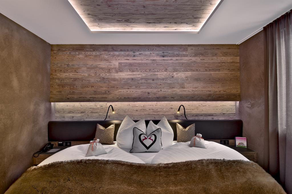 Pete Alpine Boutique Hotel - Klein Und Fein - Private Spa Suiten Und Zimmer St. Anton am Arlberg Zewnętrze zdjęcie